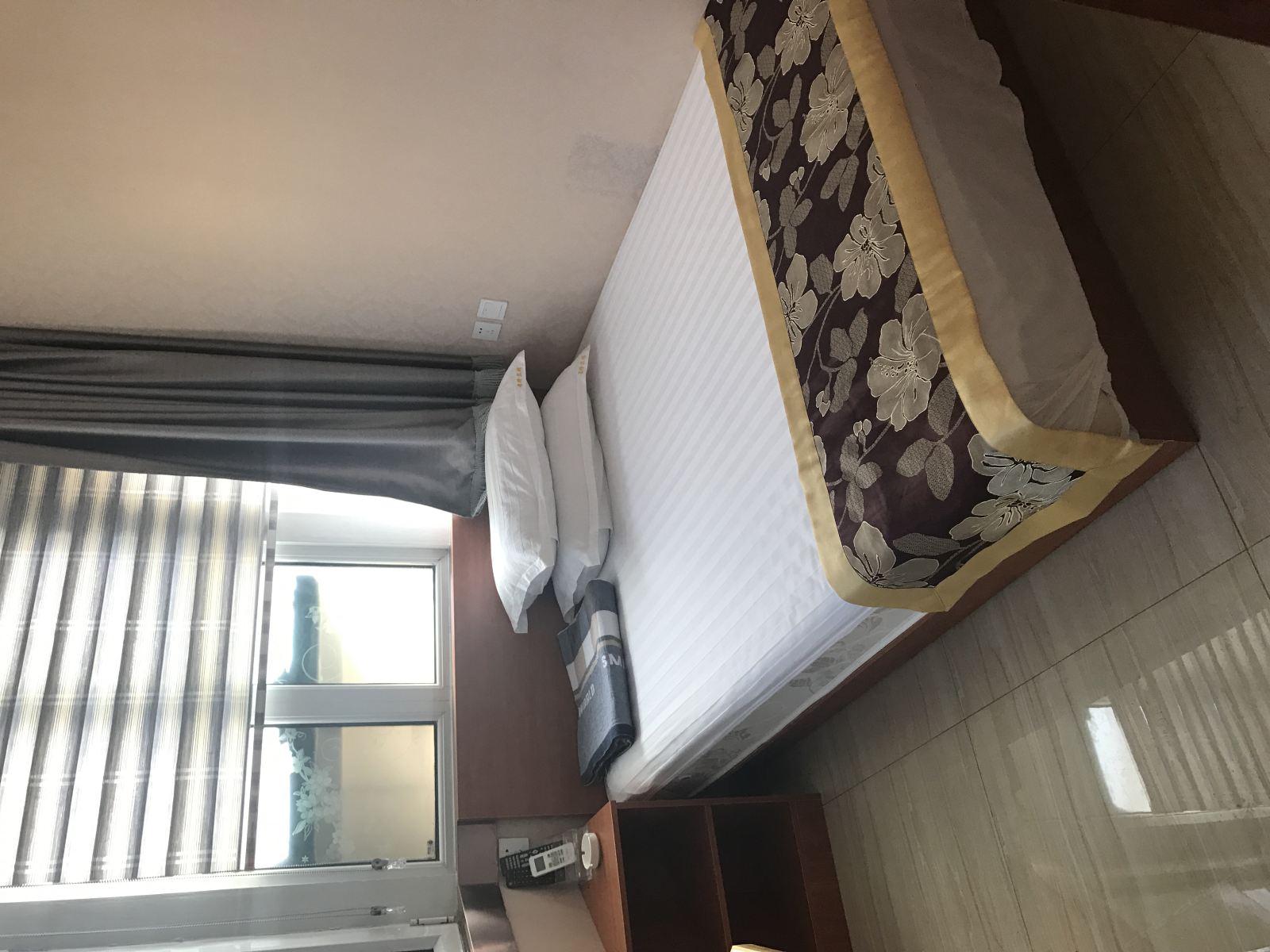 大床房