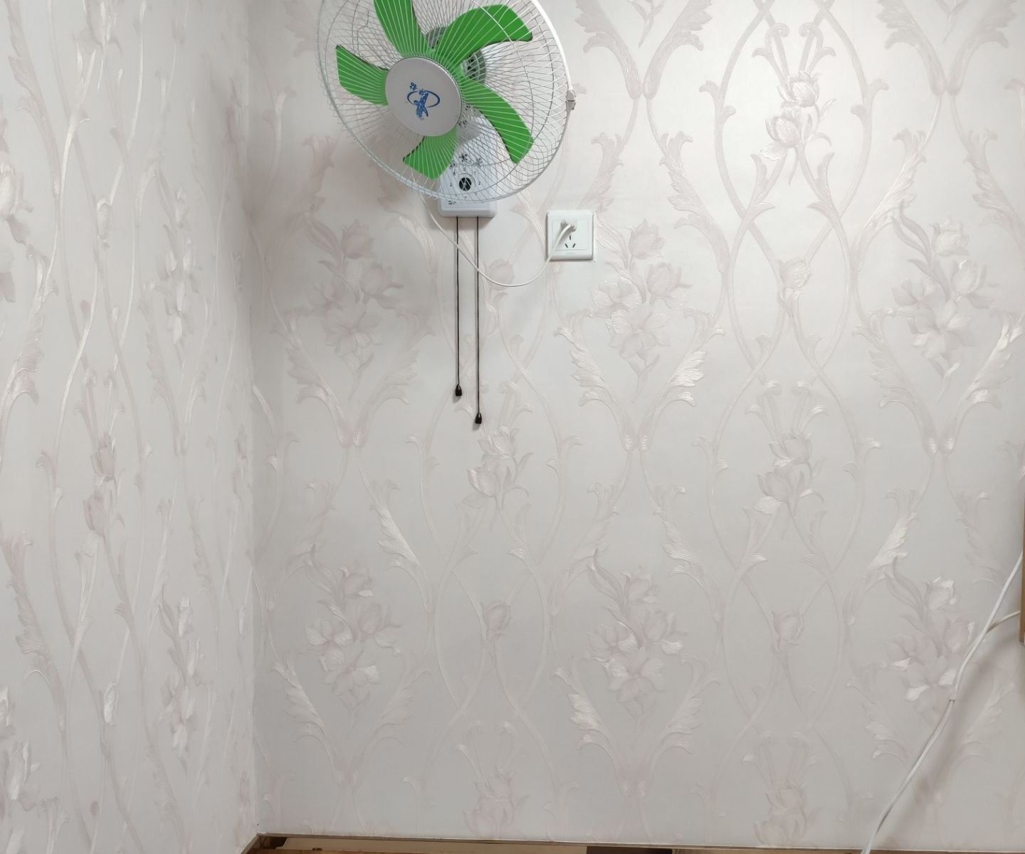 经济房(公共卫浴)