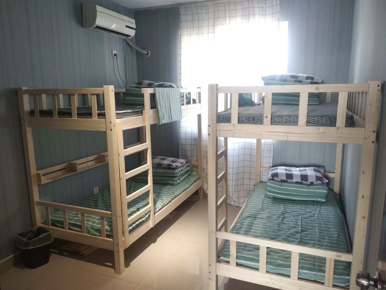 安静4人间(床位房)(公共卫浴)