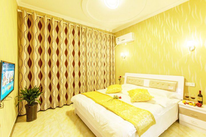 情窦初开大床房