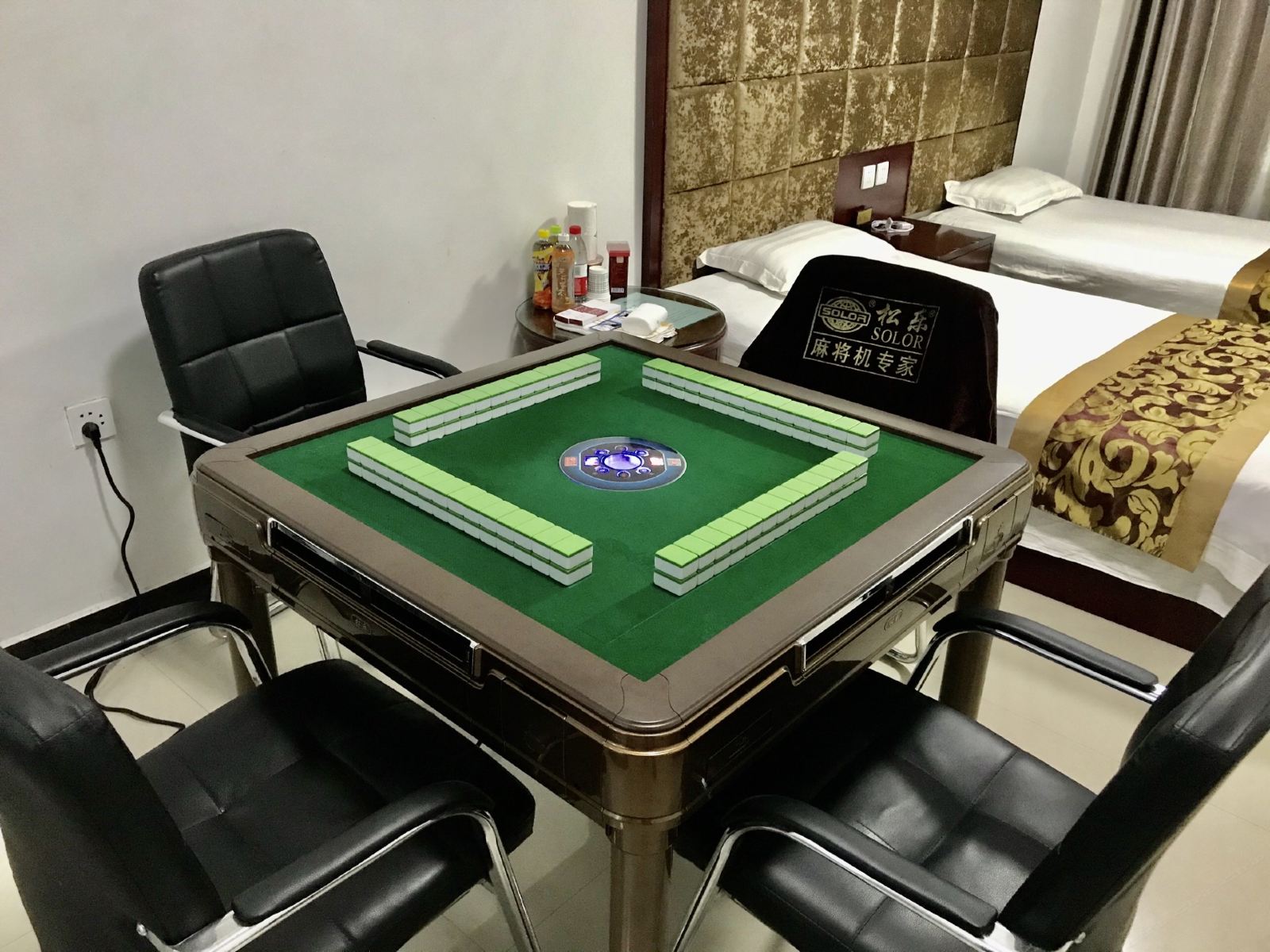 麻将间