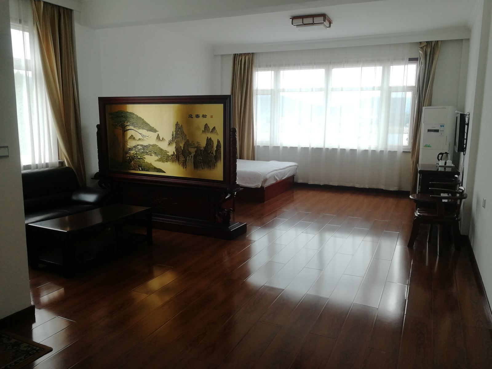 家庭间
