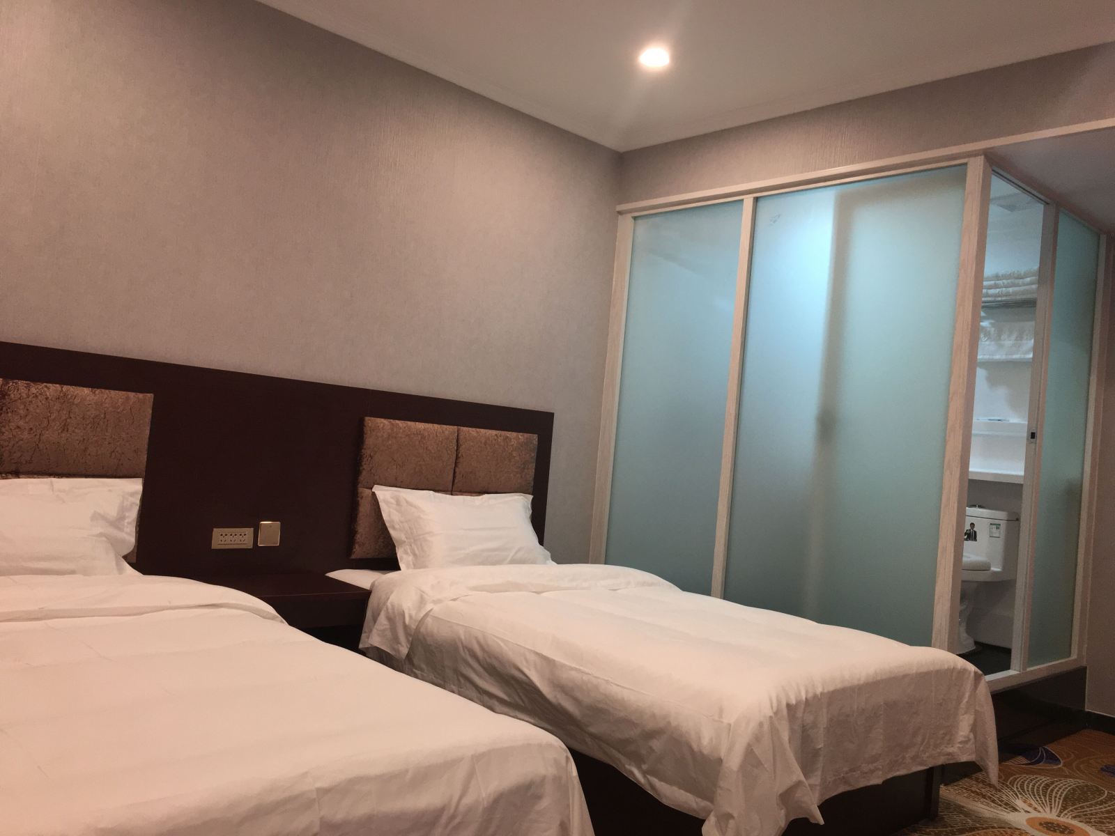 标准间