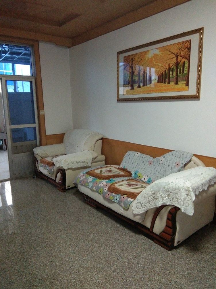 芳芳渔家乐(荣成环行路店)