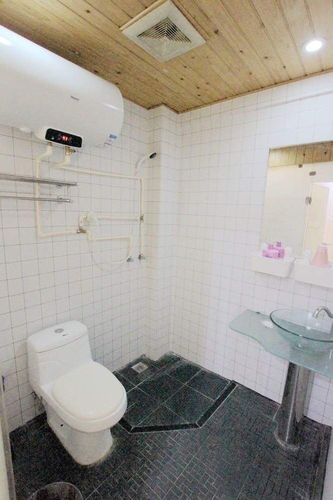 舒适一室二床房