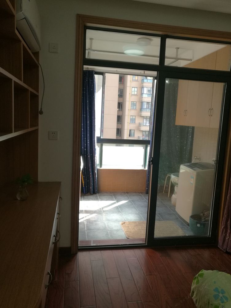雅居二室一厅套房