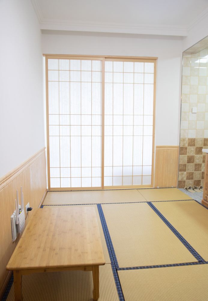 沈阳初见小静静公寓(3号店)