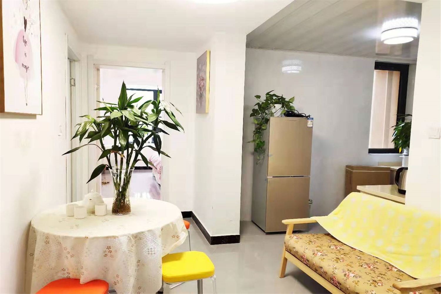 温馨二室一厅套房