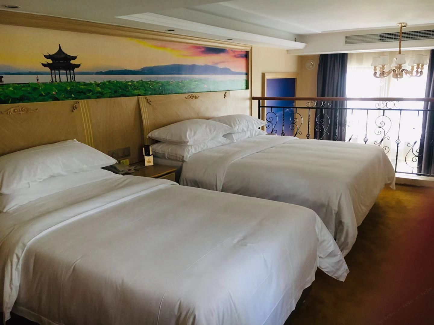 LOFT家庭房
