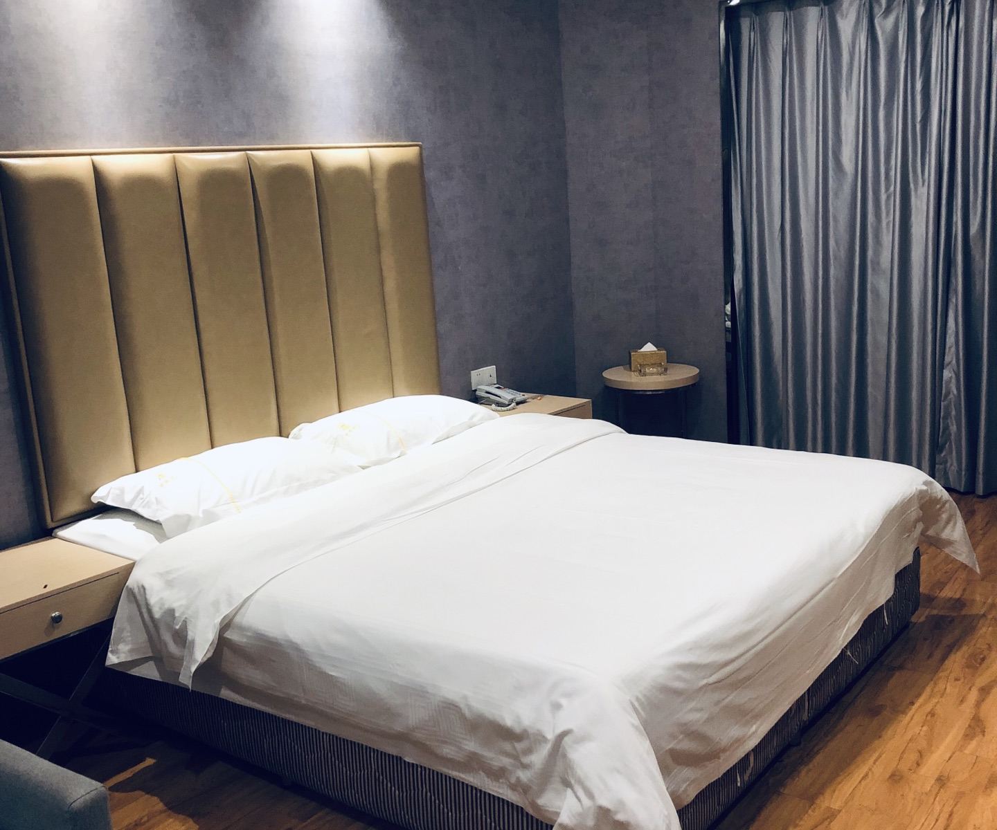 简约双床房