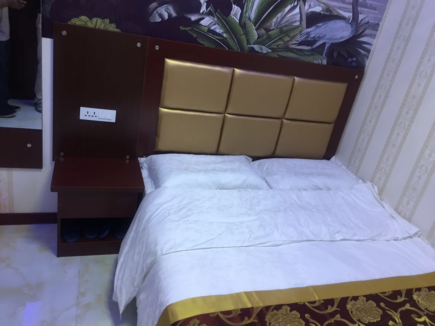 迷你大床房