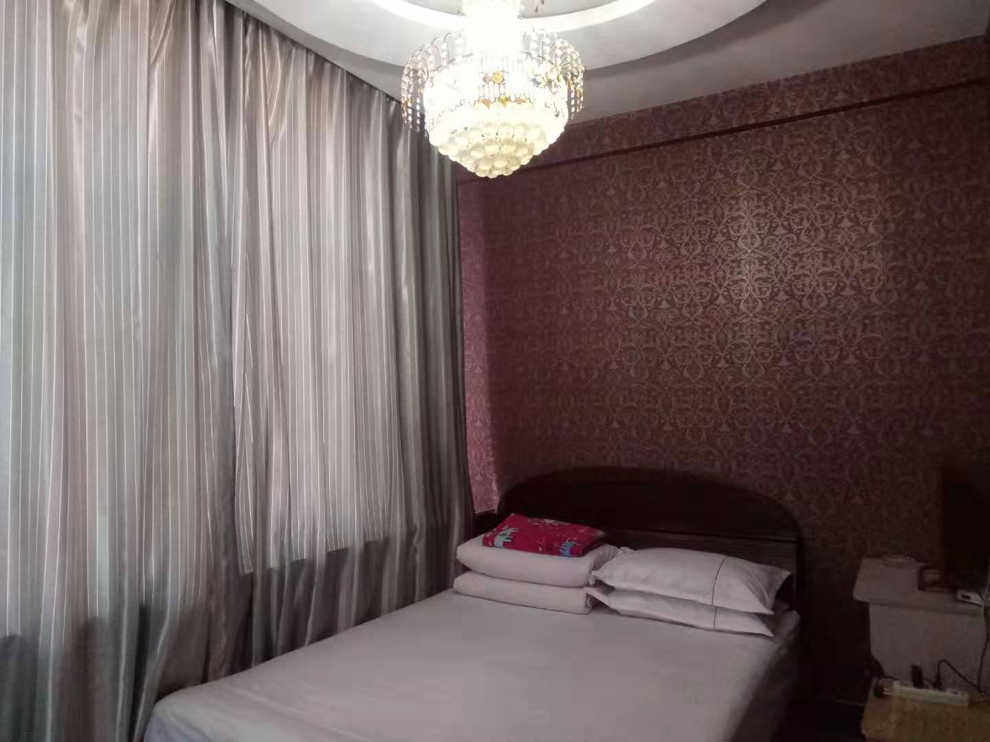 温馨大床房