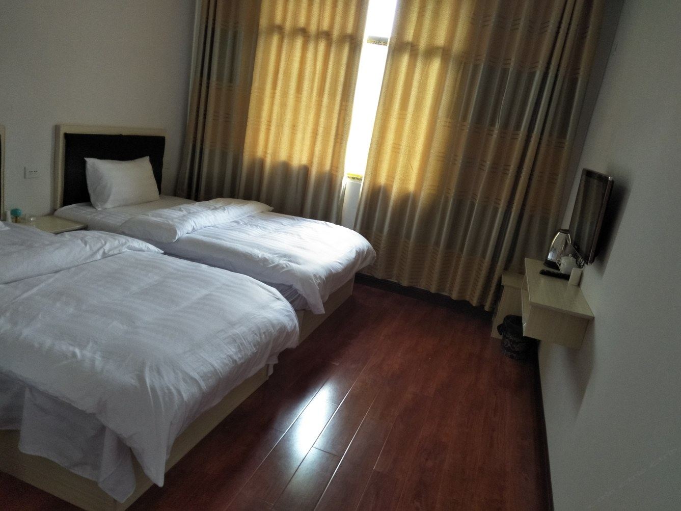 恩施小南海豪客来农家乐(旅游路分店)