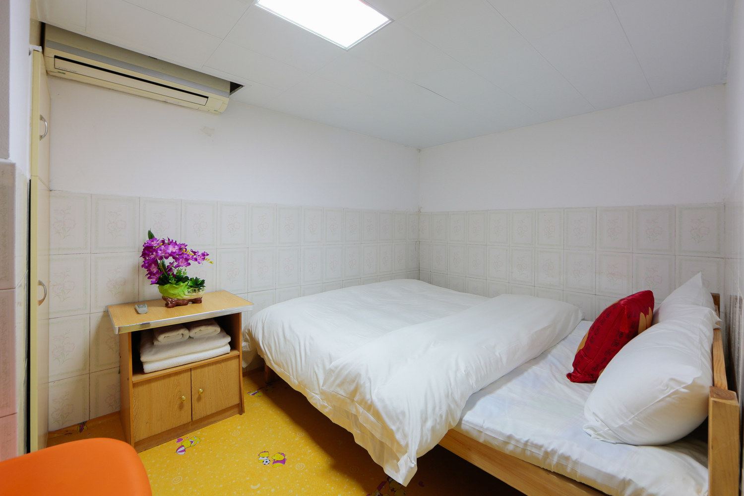 广州住玩万家公寓(百合路分店)