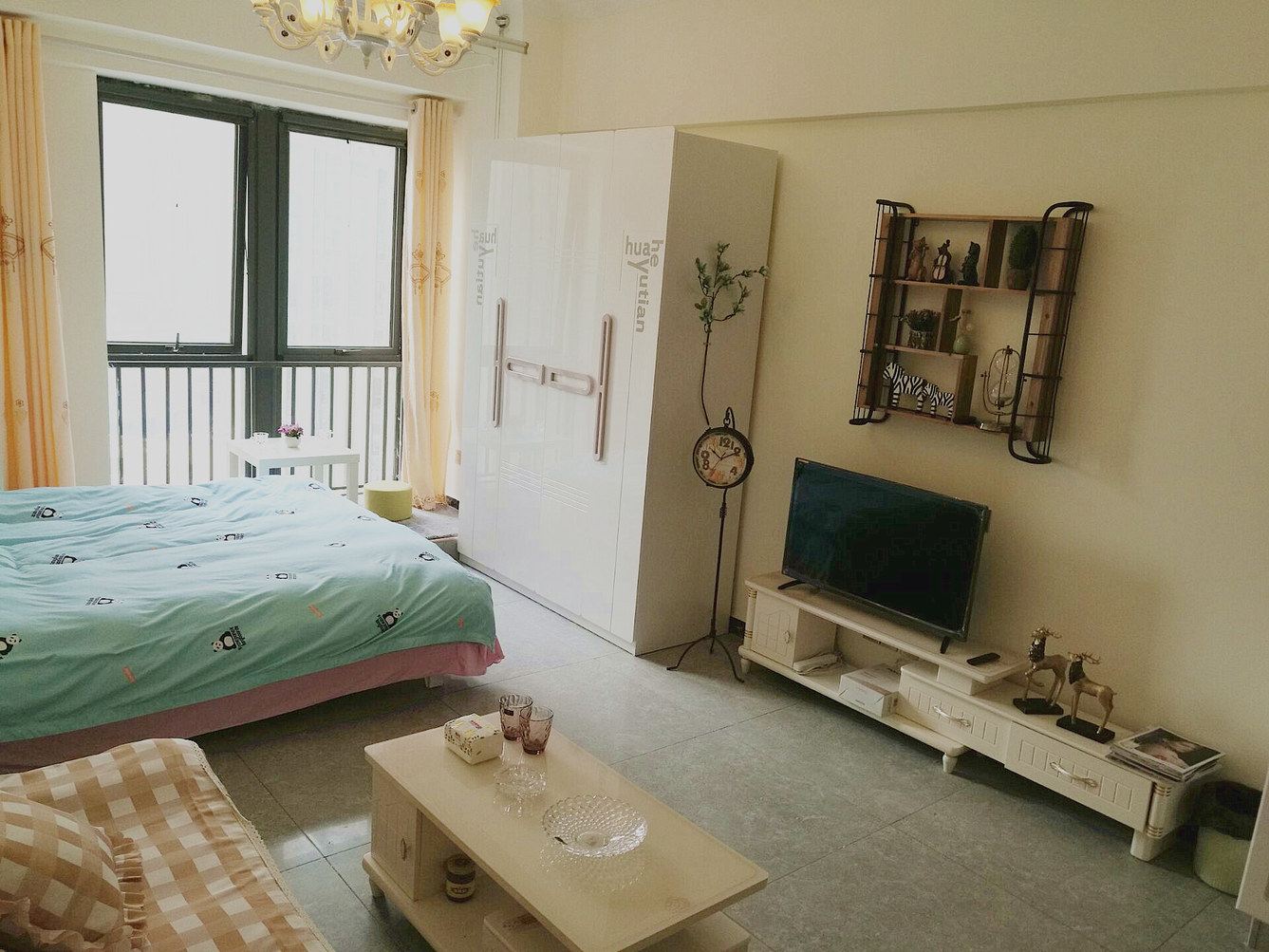 郑州云端的小屋民宿(翠竹街雪松路店)