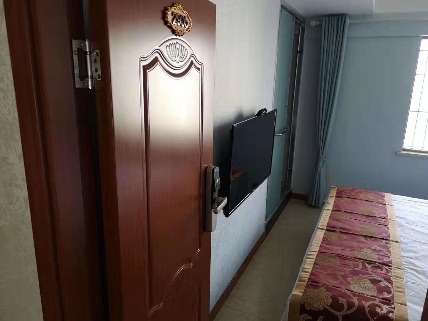 标准大床房