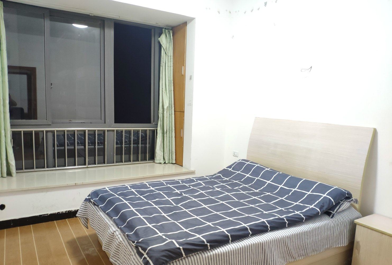 重庆果屋民宿(学院路分店)
