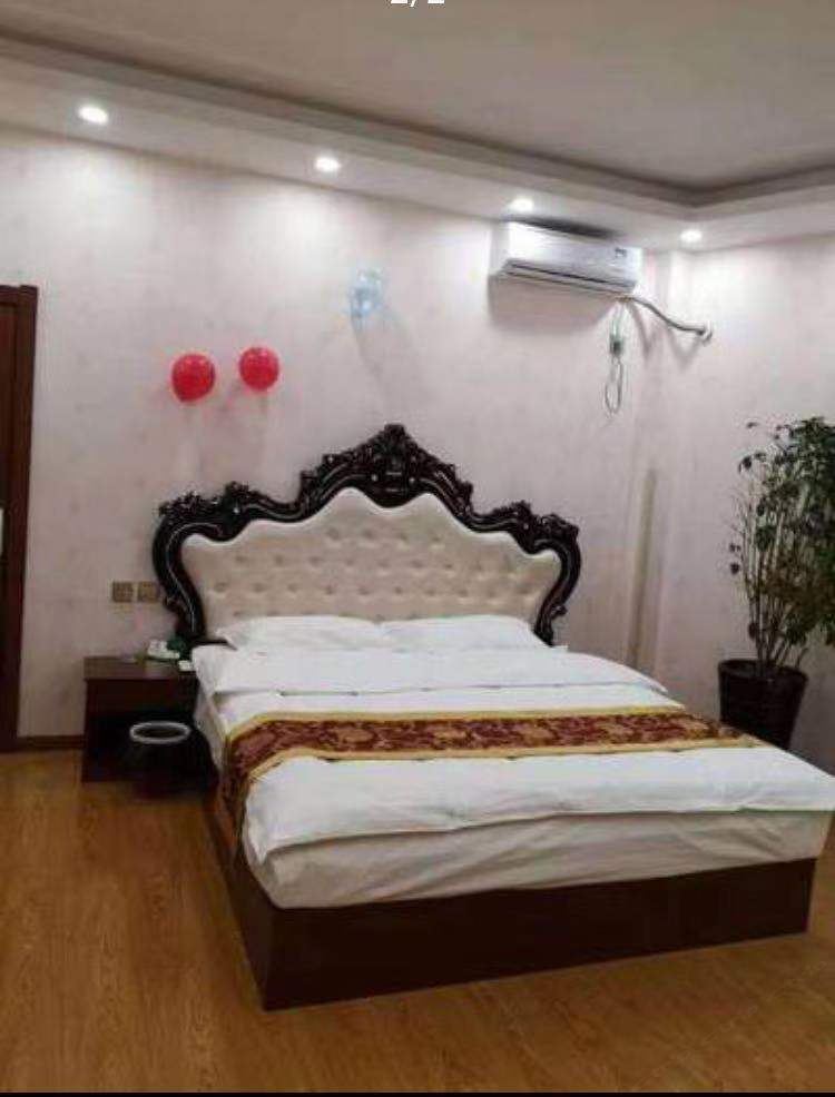麻将大床房