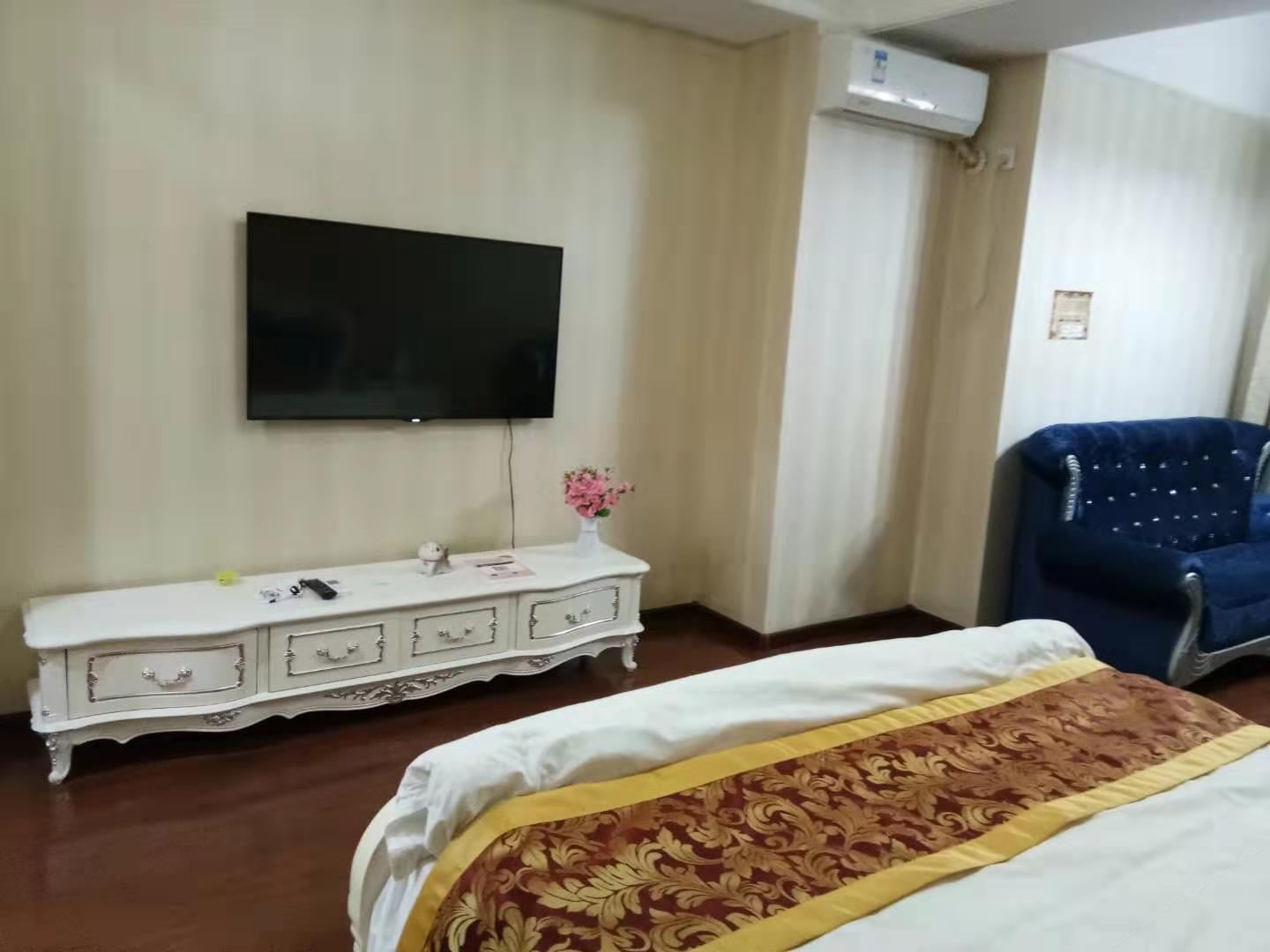 舒适大床房