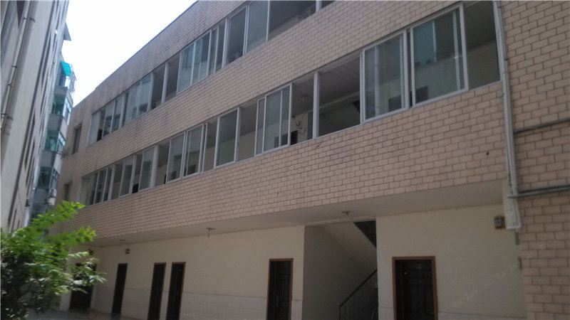 成都津川商务酒店