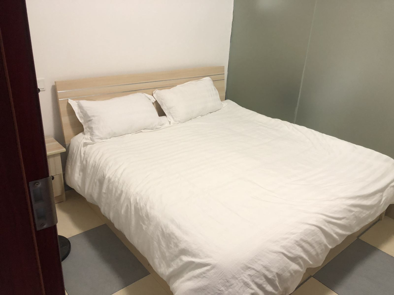 标准大床房