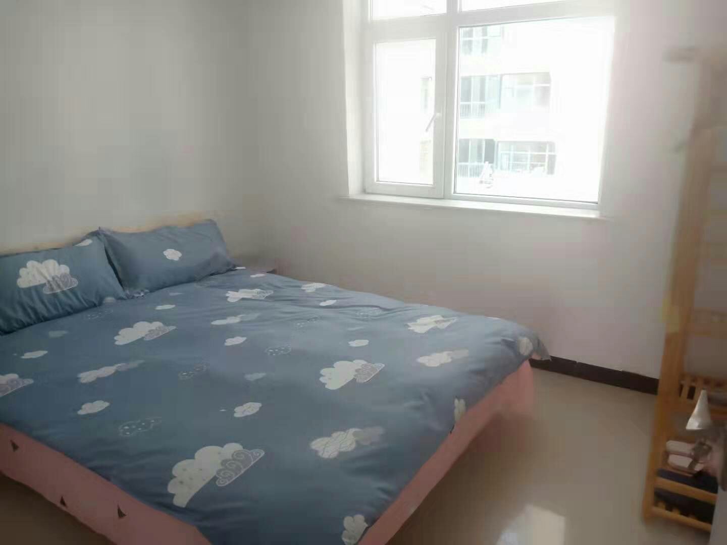 大床房(公共卫浴)