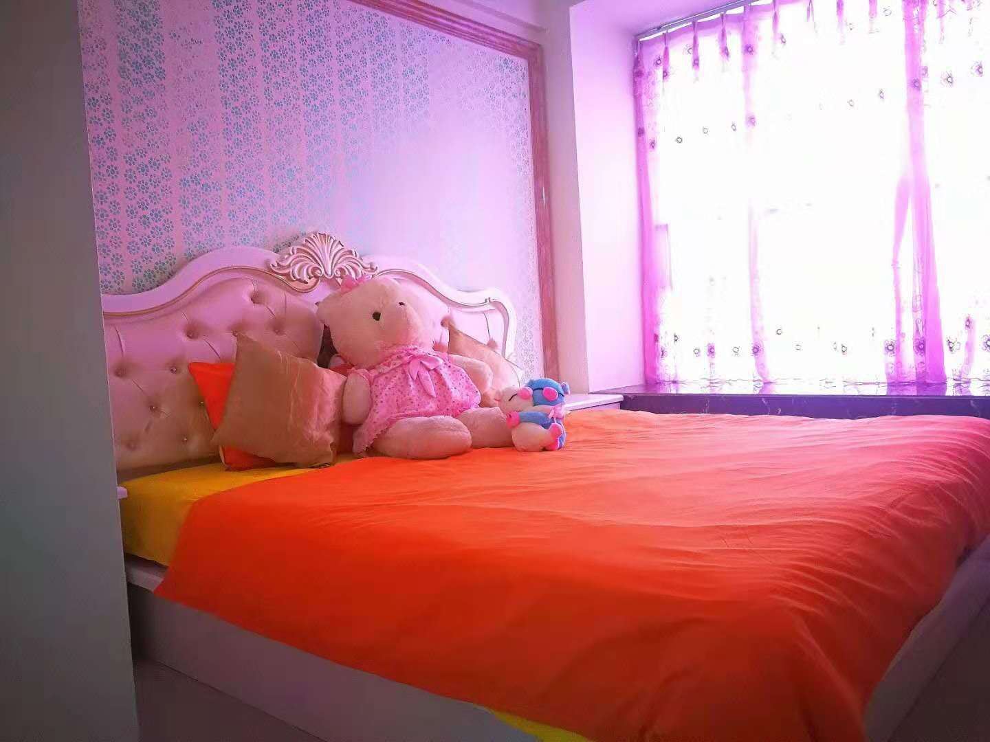 可爱温馨大床房