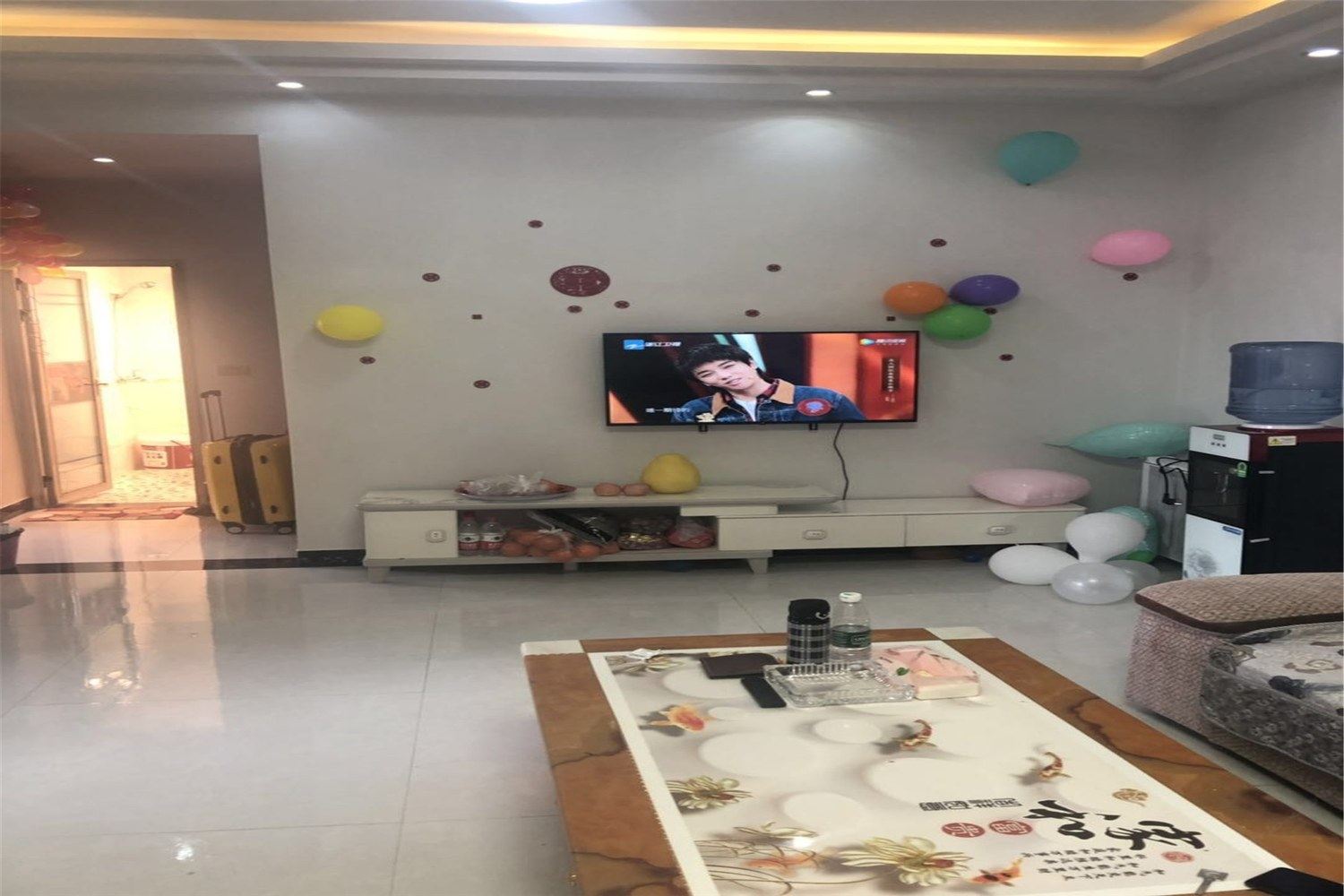精致三室一厅套房