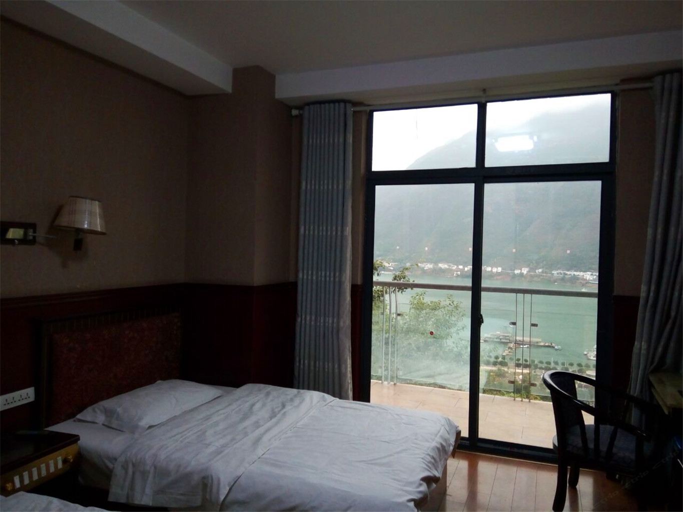 江景标间