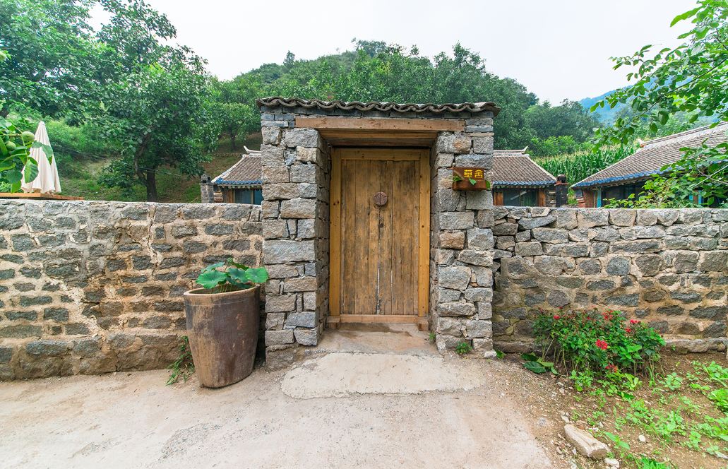 北京大地乡居酒店