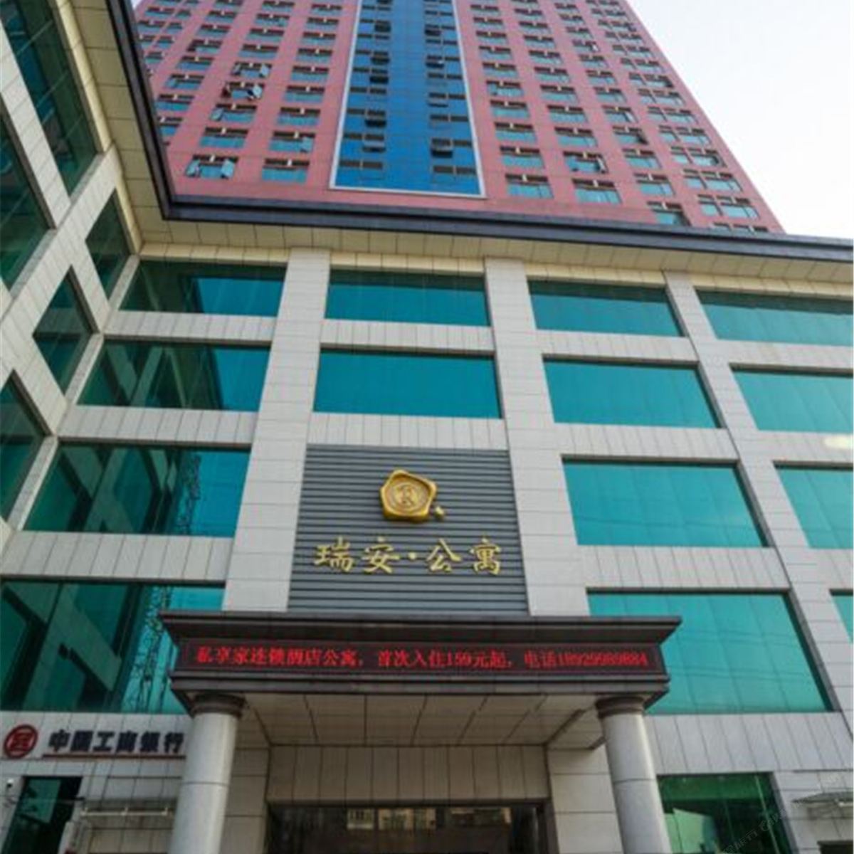 寓米精品公寓(广州滘口客运站瑞安购物中心店)