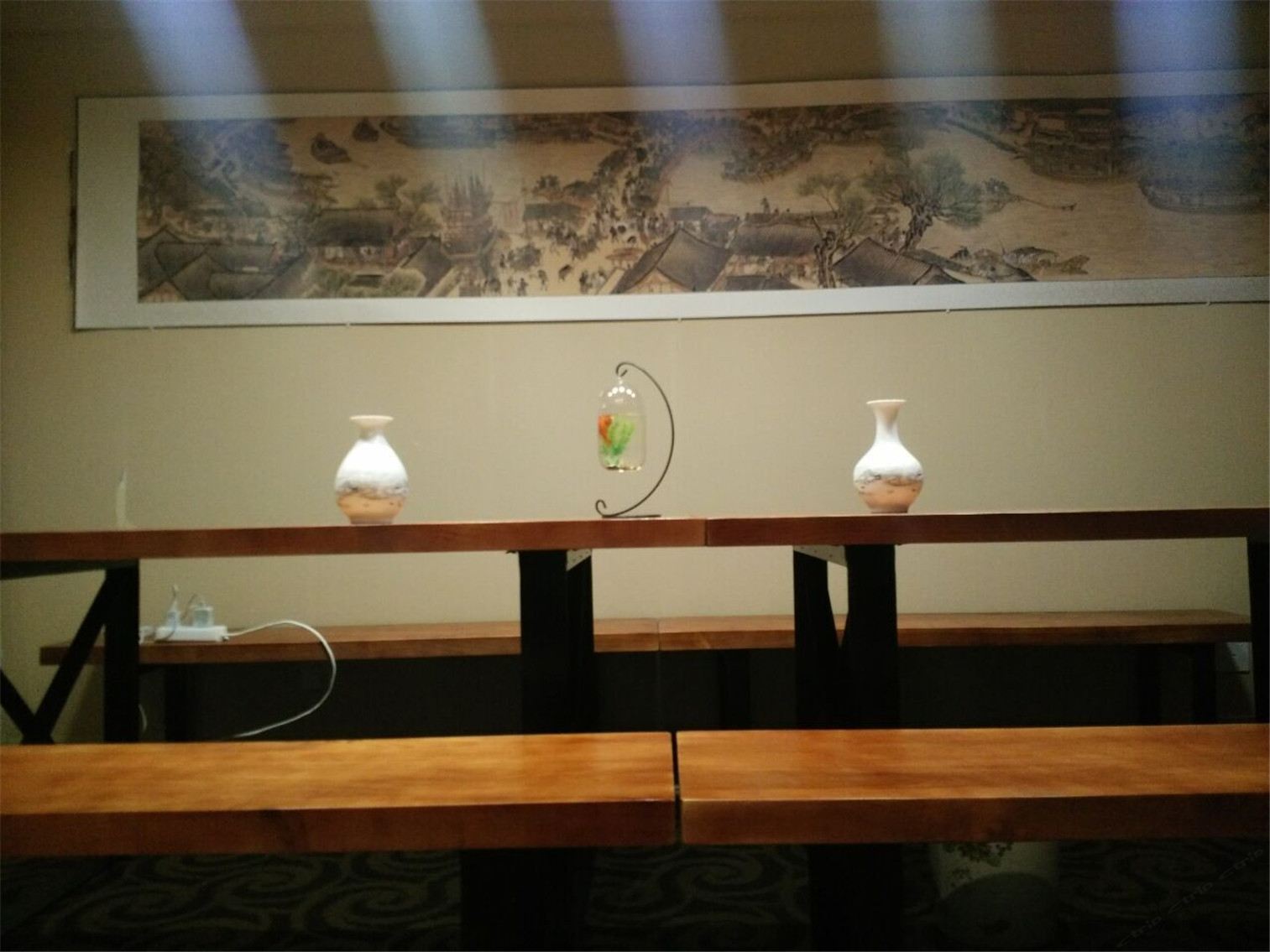西宁青蓝太空舱公寓