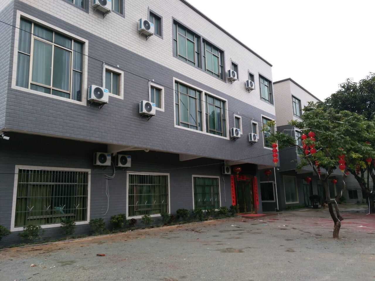博罗罗澜假日酒店