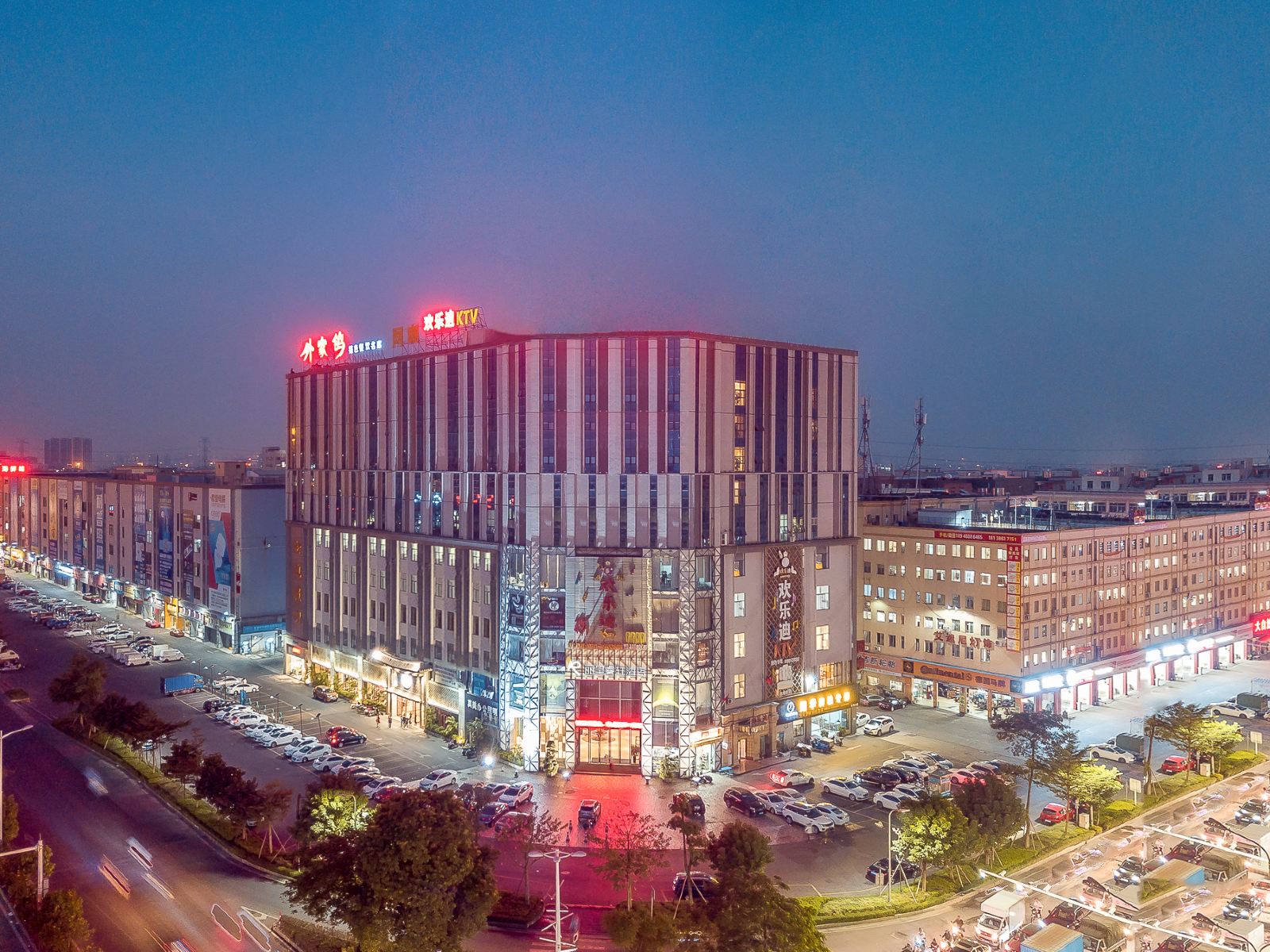 中山朗达广场丽呈睿轩酒店
