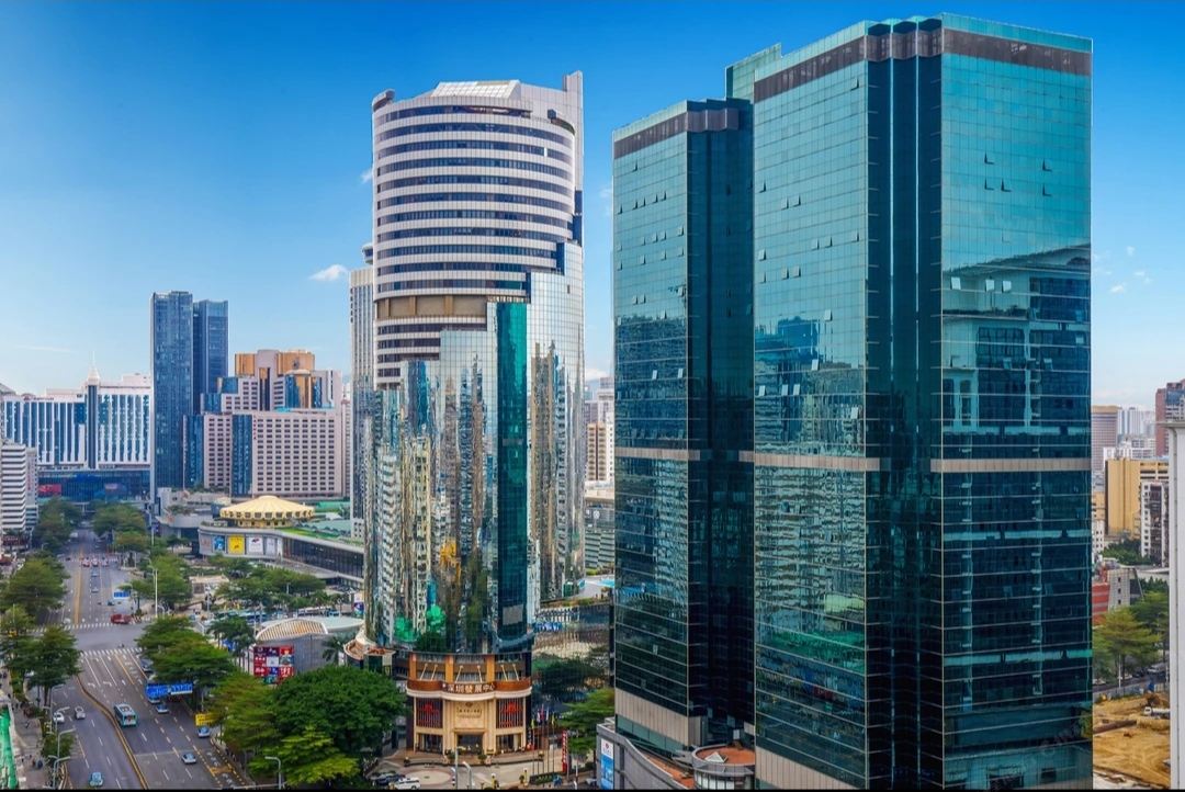 深圳发展中心酒店