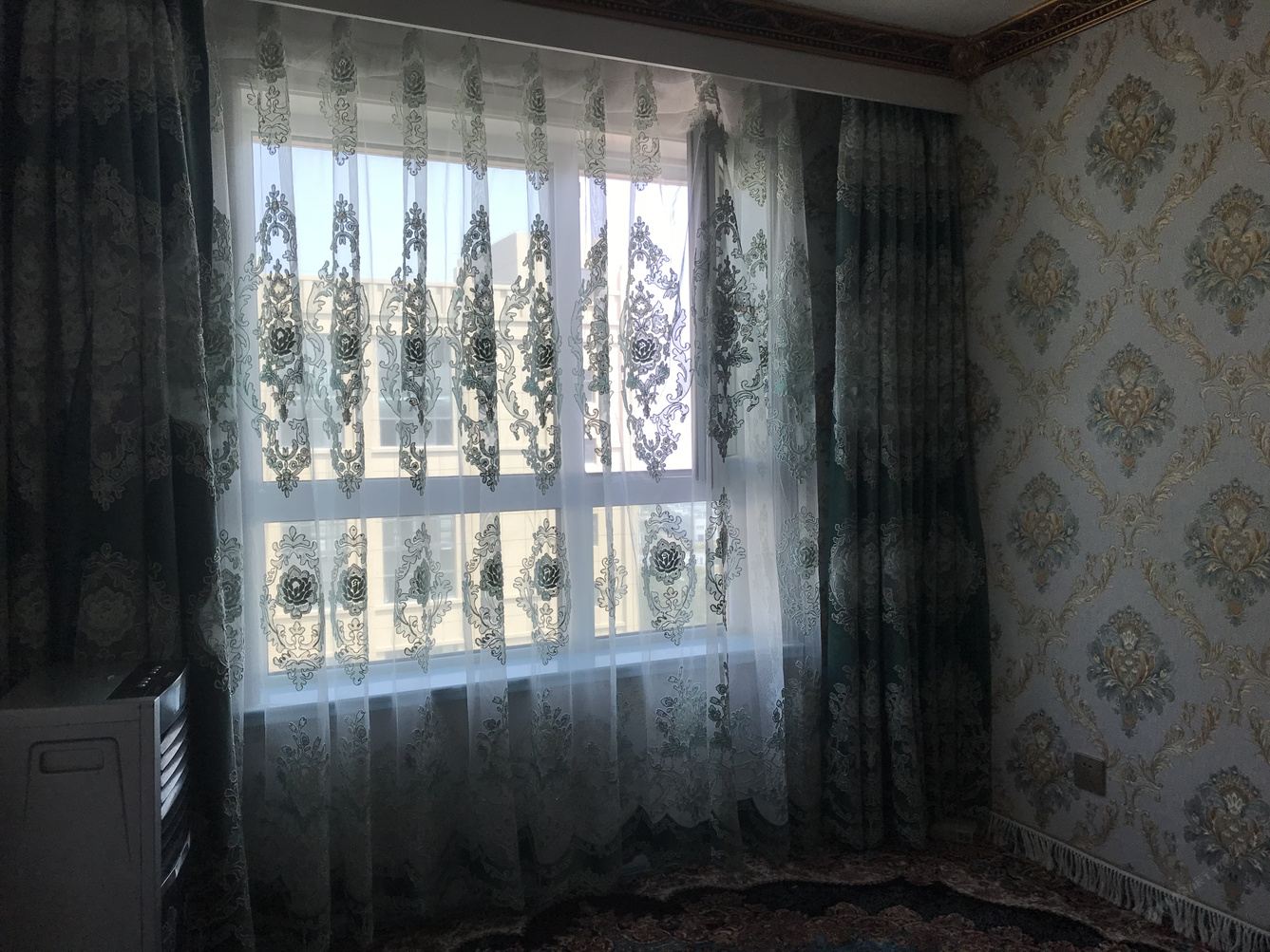 乌鲁木齐头区浪漫满屋公寓