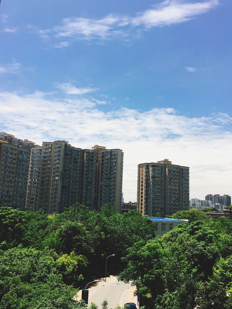 720艺术旅舍(成都金牛万达店)