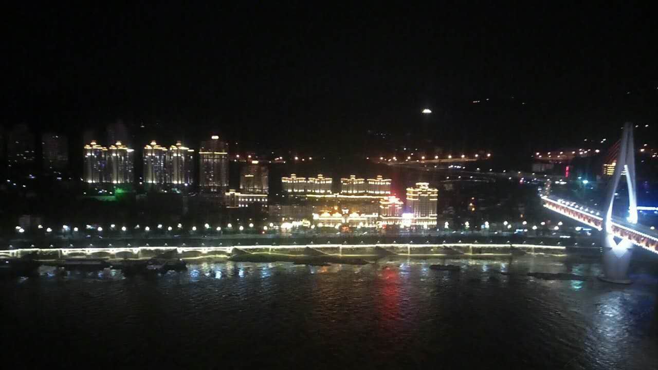 重庆红-简约风情普通公寓