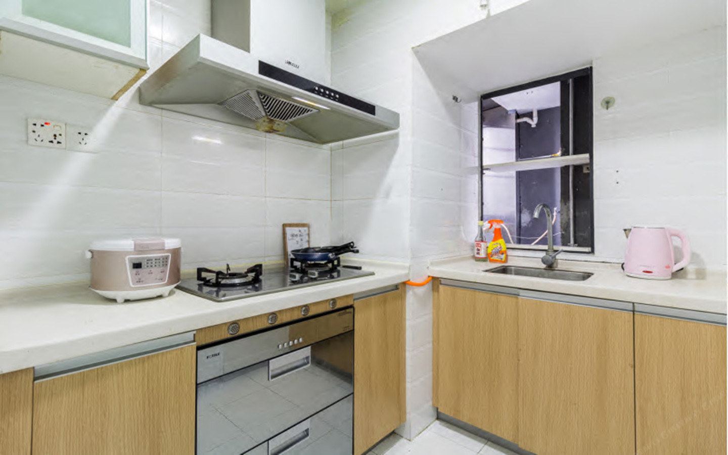 深圳简约之家room普通公寓(南光路店)