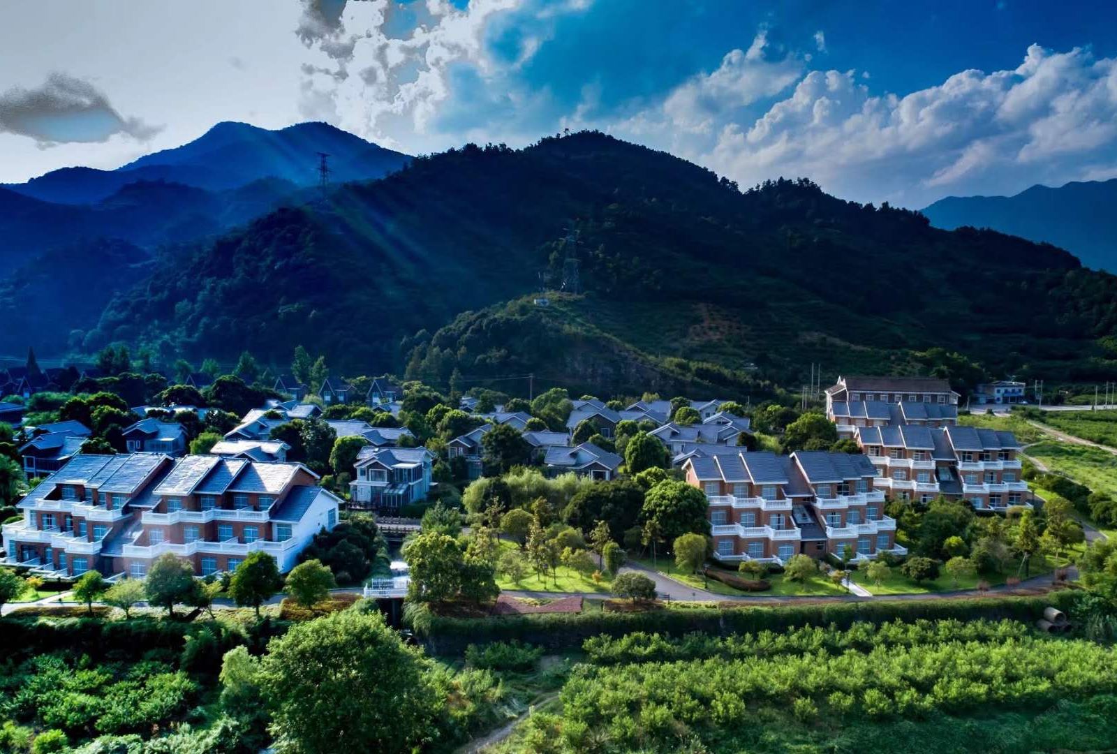 溪口银凤度假村
