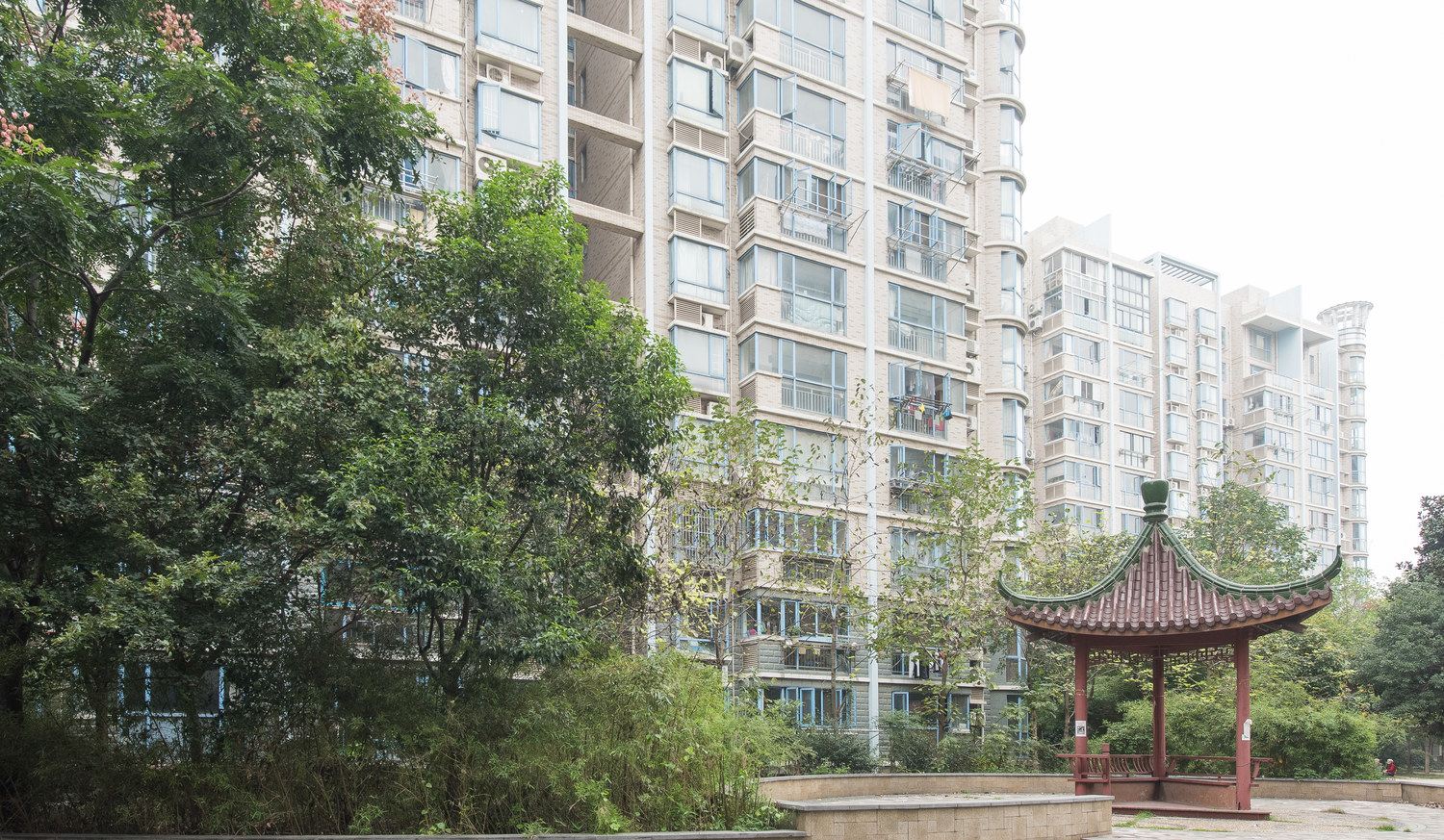 多彩生活公寓(南京大桥北路店)