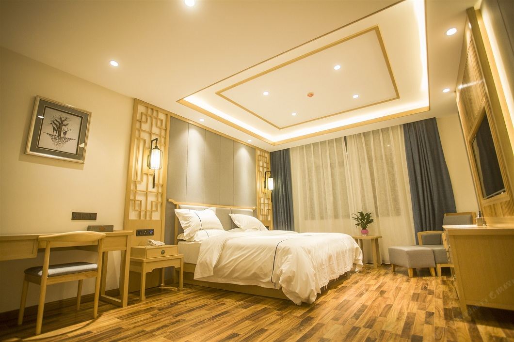 寻甸惠邦大酒店