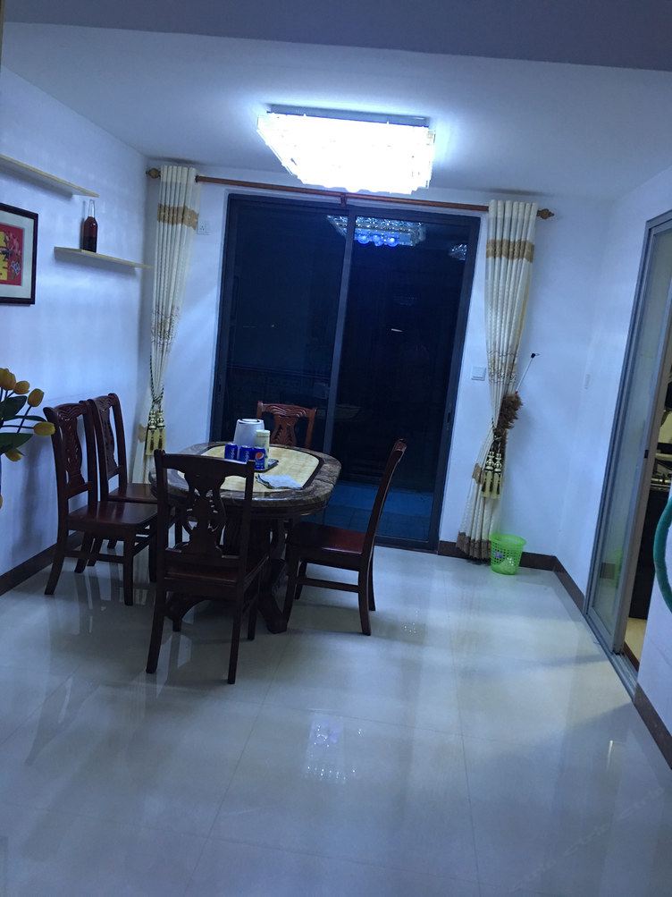 广州柯燕珠公寓(6号店)