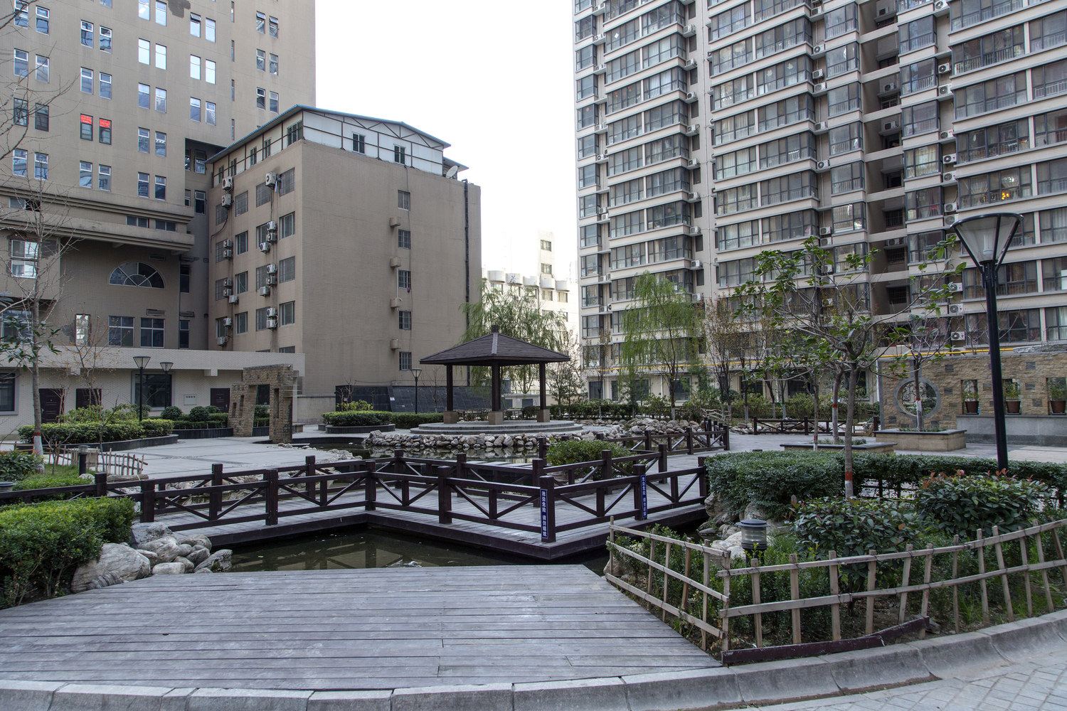 拾光玖宜普通公寓(西安长安北路店)