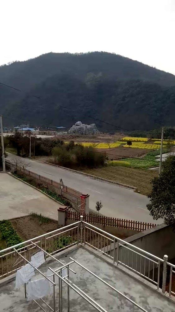 石台秋浦河畔农家乐