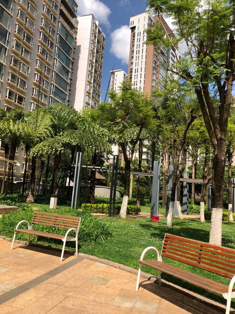昆明月亮雨公寓