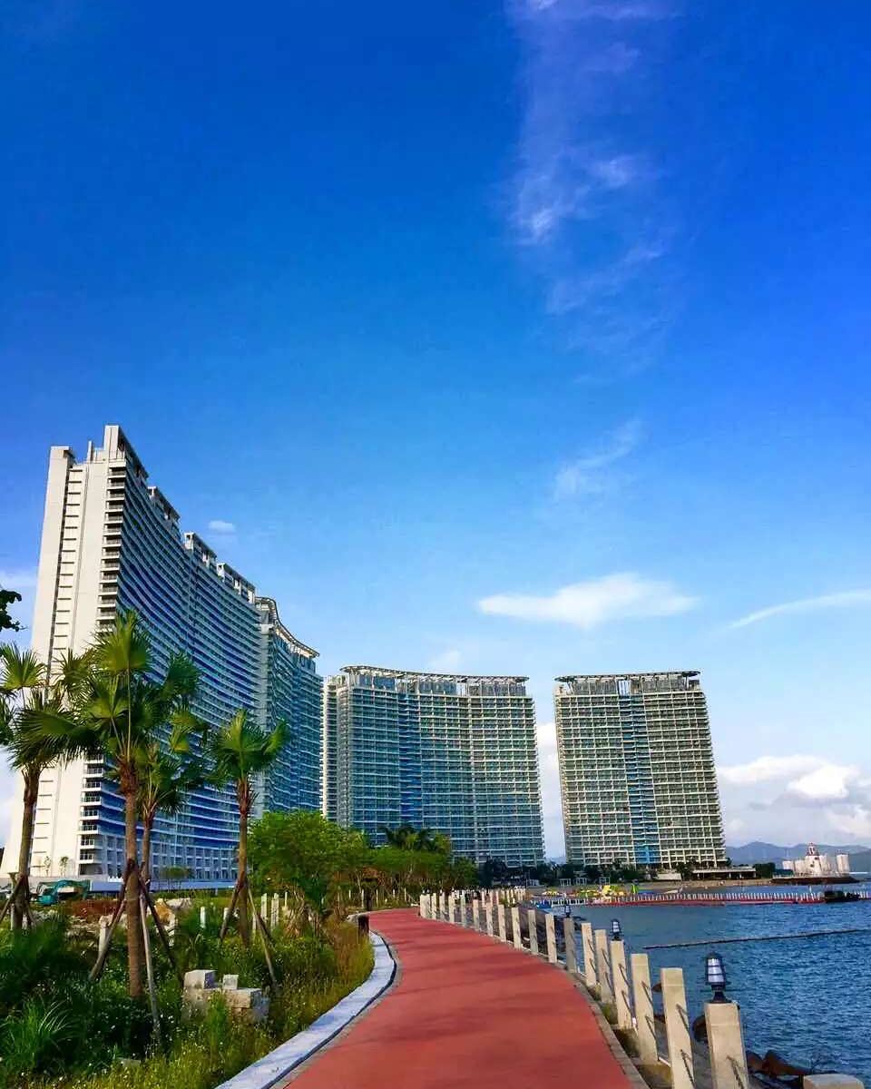 海湾半岛艺宿海景公寓(惠东莱蒙水榭湾店)