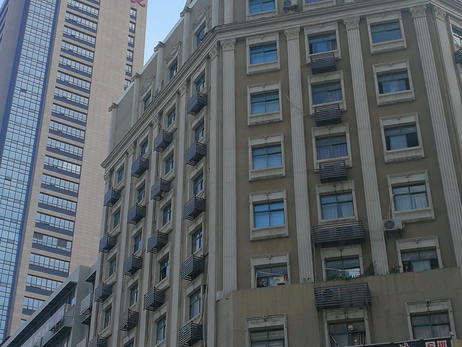 武汉华坤宾馆(武胜路店)