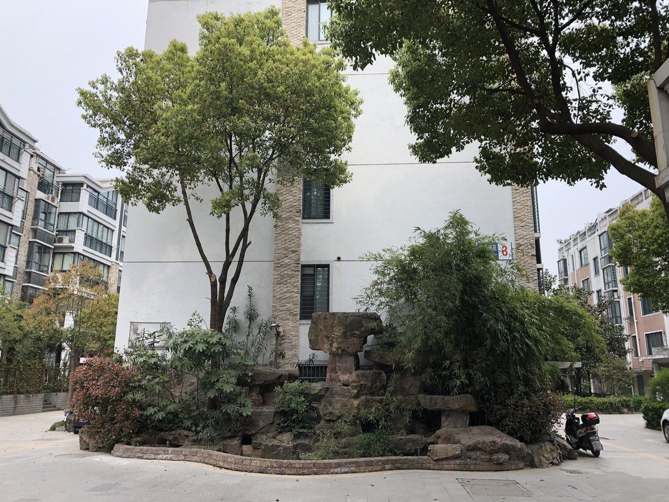 扬州老顽童公寓