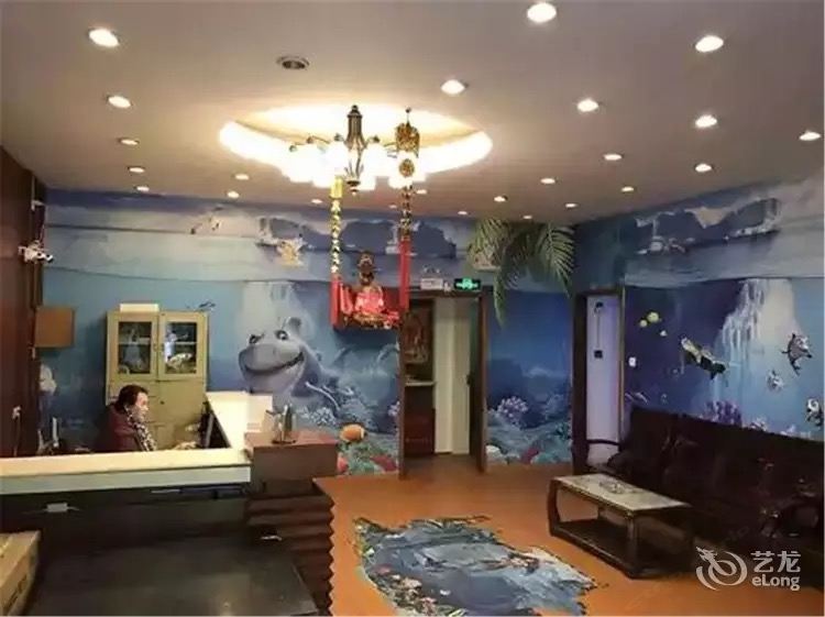 武汉循礼汇嘉主题酒店(循礼门地铁站店)